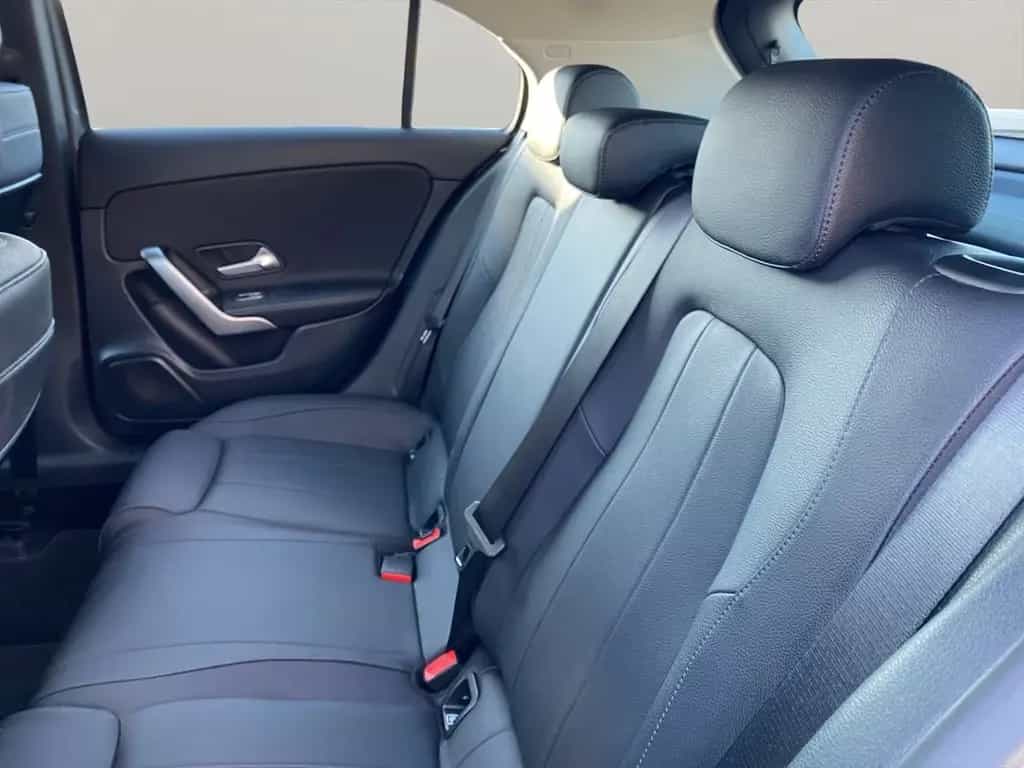 Mercedes-Benz A 250 Progressive *PDC SHZ* 10/2018-photo-9