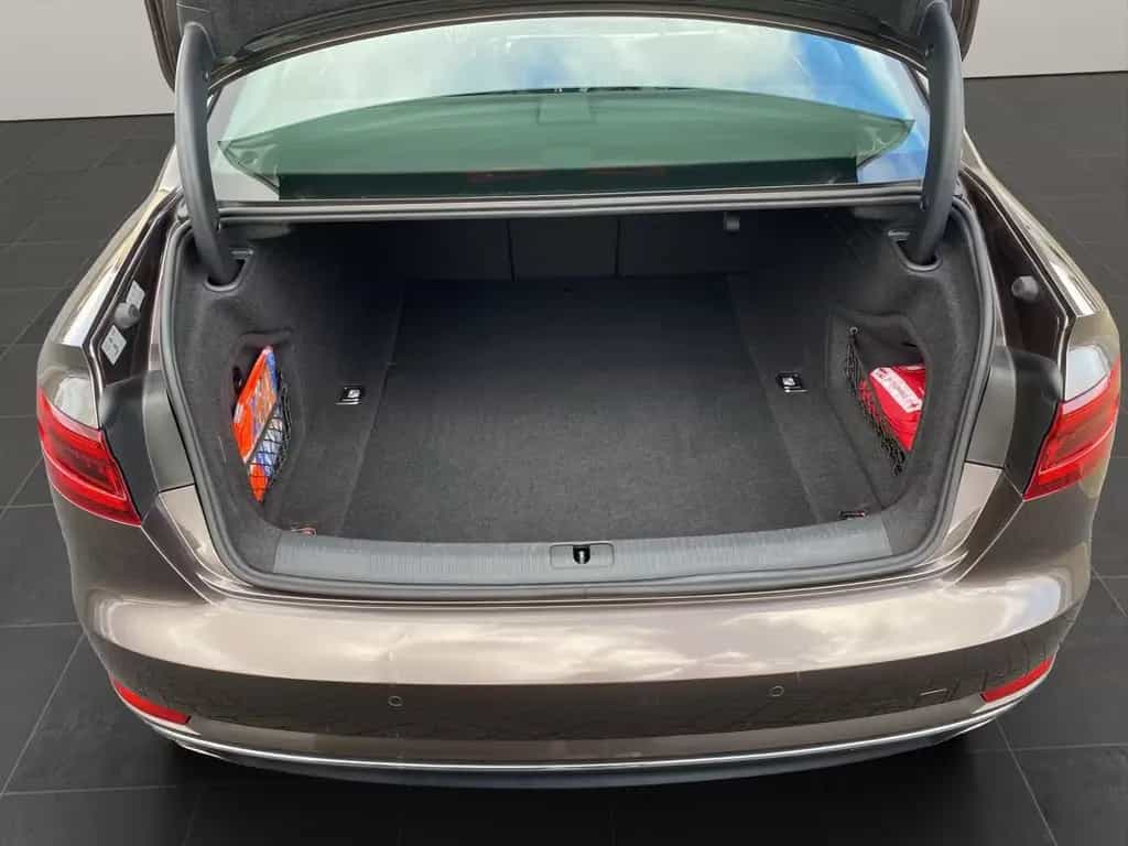 Audi A4 2.0 TFSI design ultra *AHK KAMERA SHZ* 04/2018-photo-8