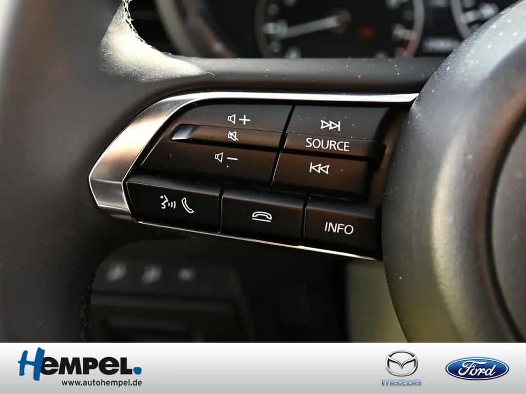 Mazda 3 5-trg. 2.0 Nagisa KAMERA BOSE NAVI ACC HUD LED 05/2024-photo-13
