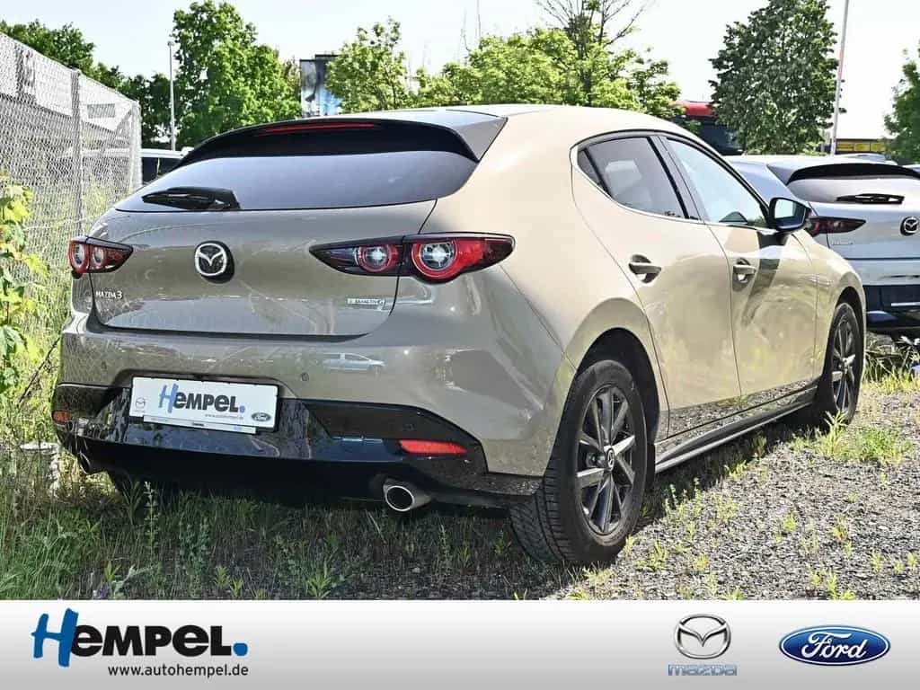 Mazda 3 5-trg. 2.0 Nagisa KAMERA BOSE NAVI ACC HUD LED 05/2024-photo-2