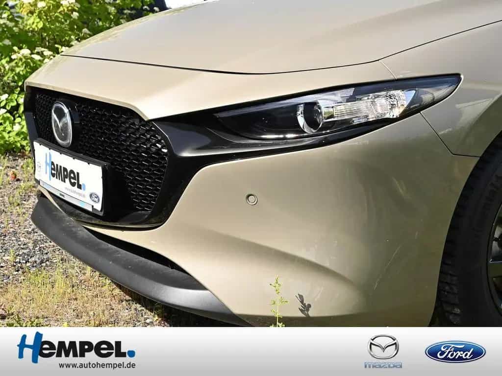 Mazda 3 5-trg. 2.0 Nagisa KAMERA BOSE NAVI ACC HUD LED 05/2024-photo-22