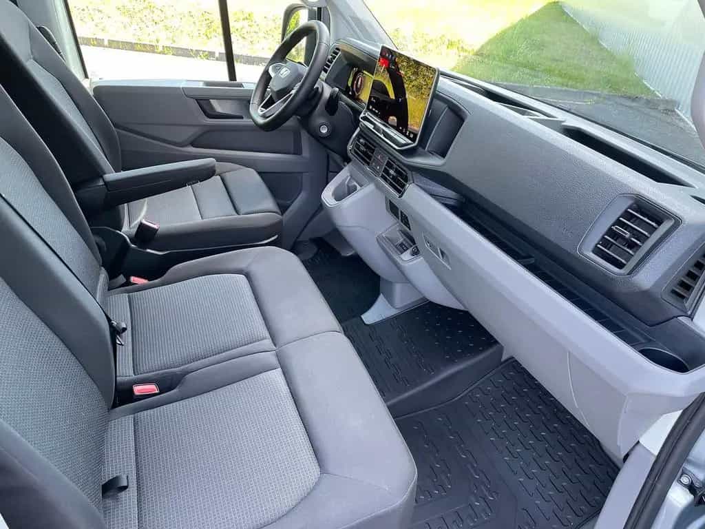 MAN TGE 3.180 L3H3 Kasten 4x4 NAVI LENKRADHZ DAB 09/2025-photo-25