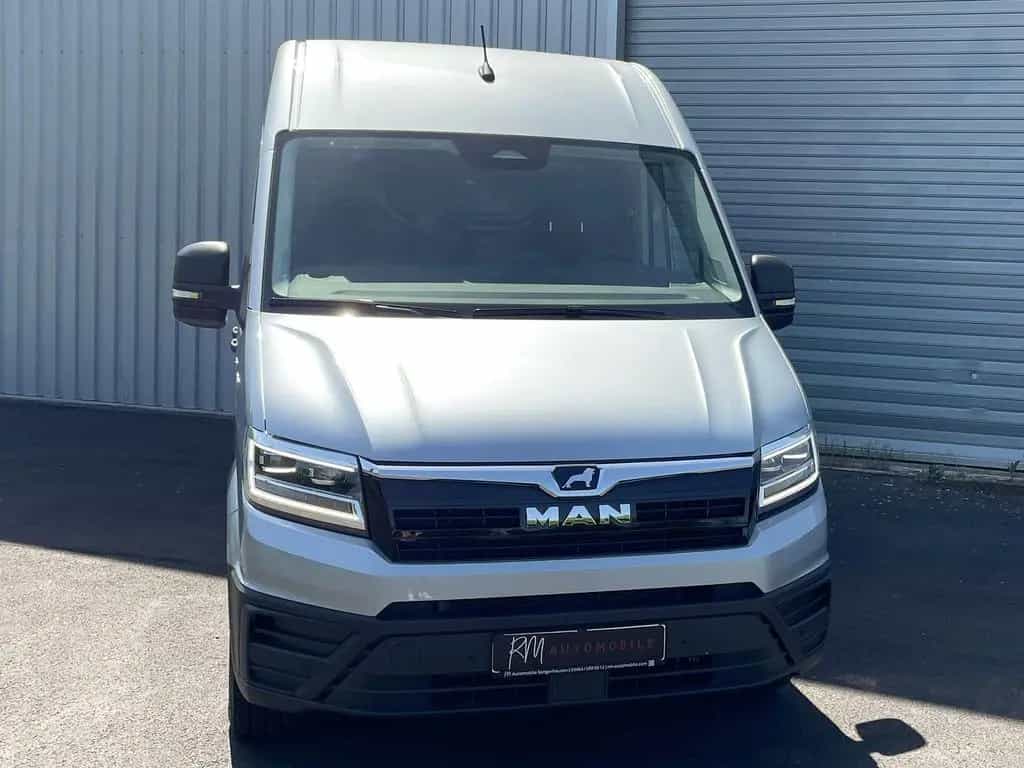 MAN TGE 3.180 L3H3 Kasten 4x4 NAVI LENKRADHZ DAB 09/2025-photo-3