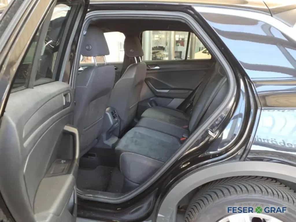Volkswagen T-Roc 1.5TSI DSG R-Line ACC Rückfahrkamera Navig 05/2024-photo-5