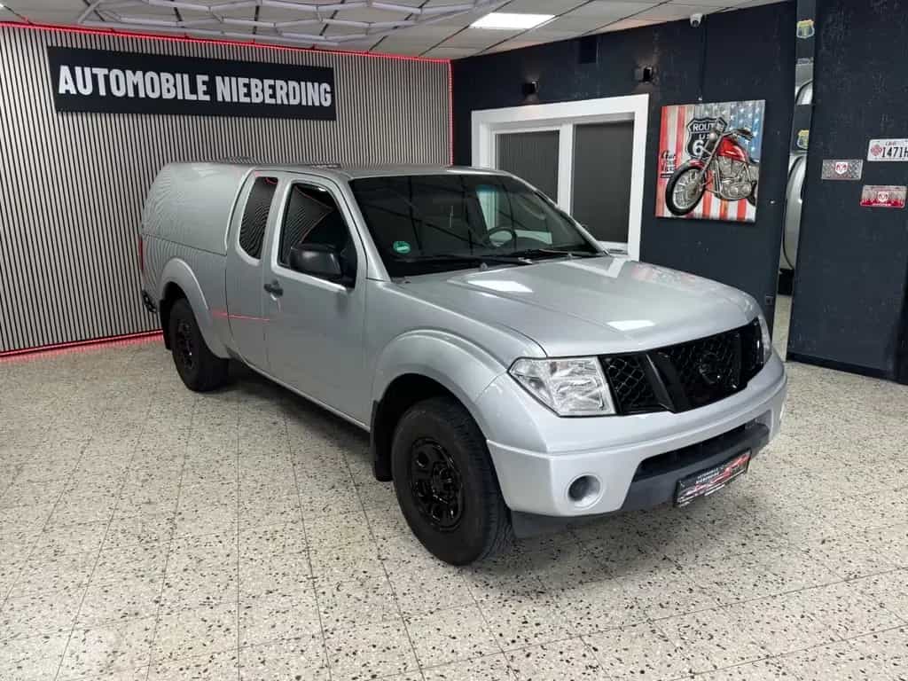 Nissan Navara Frontier 2.4 / Hardtop / Klima / LPG / 06/2005-photo-0