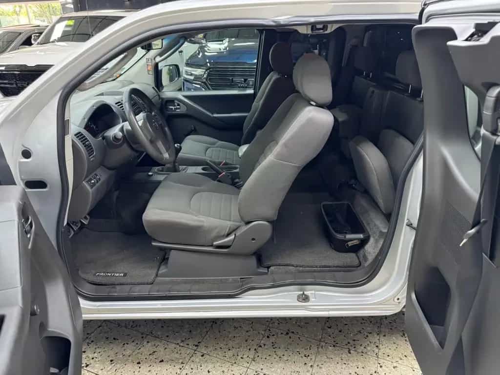 Nissan Navara Frontier 2.4 / Hardtop / Klima / LPG / 06/2005-photo-20