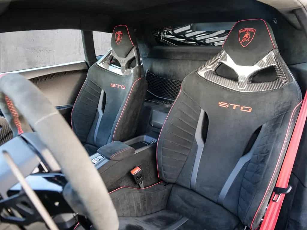 Lamborghini Huracán STO Nero Noctis, Exterior Matt Carbon 10/2022-photo-13