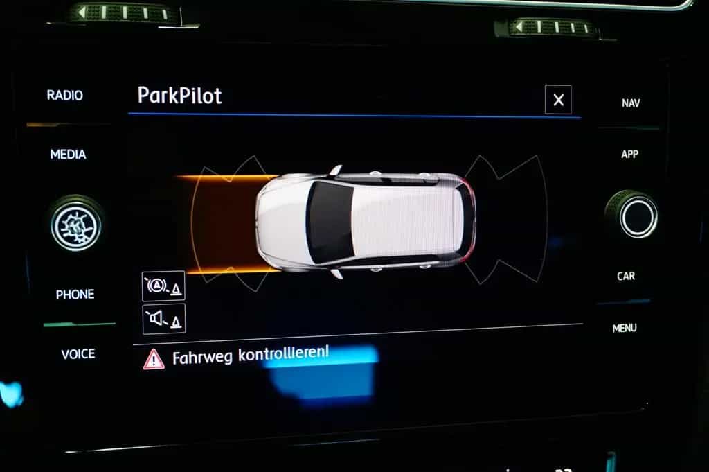 Volkswagen Golf VII Lim. Join R-Line*NAVI*ACC*LED 10/2018-photo-23