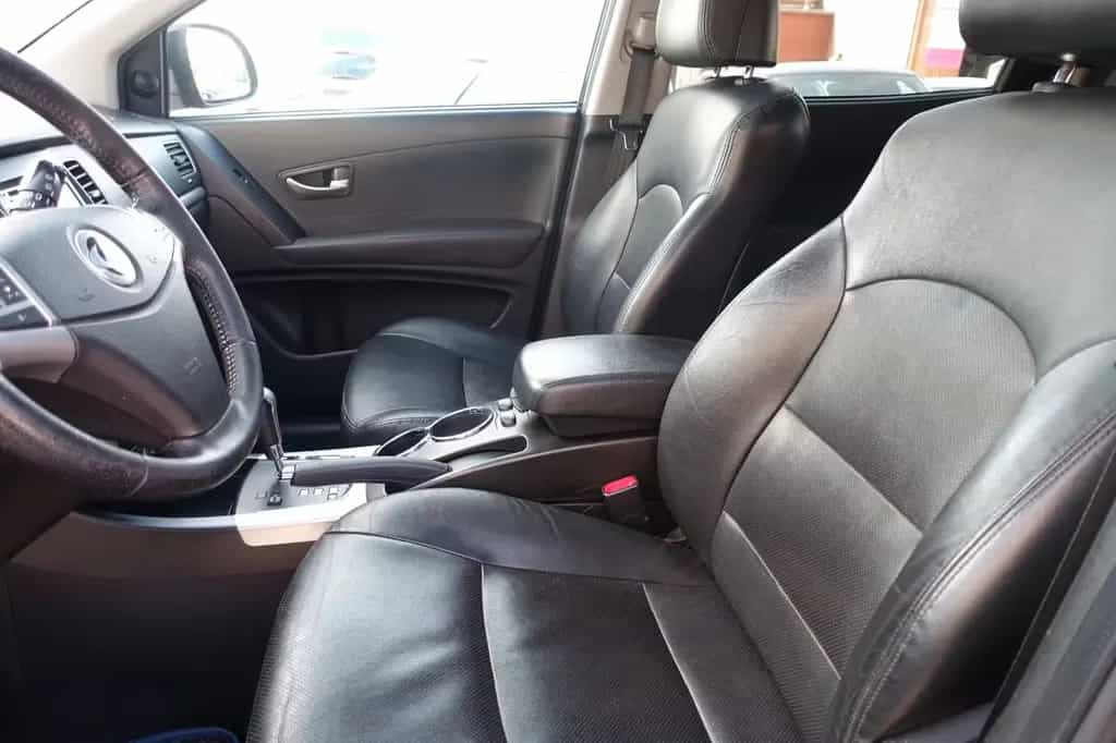 Ssangyong Korando *4x4*AHK*SHZ*NAVI*AUTOMATIK*LEDER*KAMERA* 02/2012-photo-8