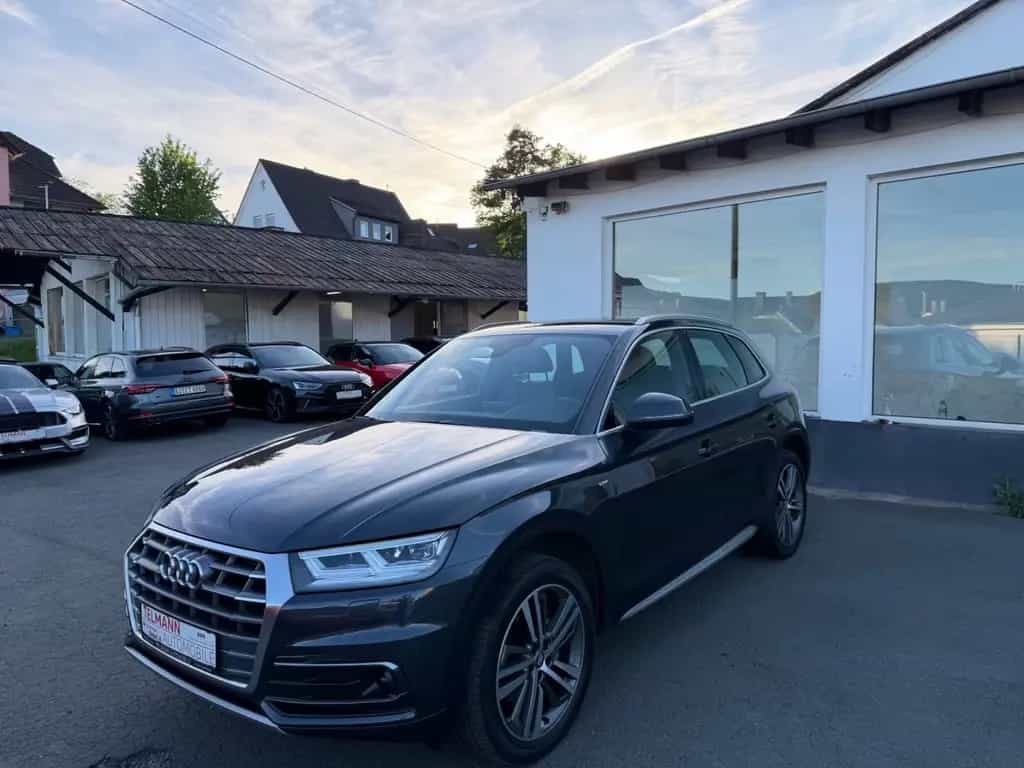 Audi Q5 40 TDI quattro sport/S-Line/Totwinkel/AHK/Kam 01/2019-photo-0