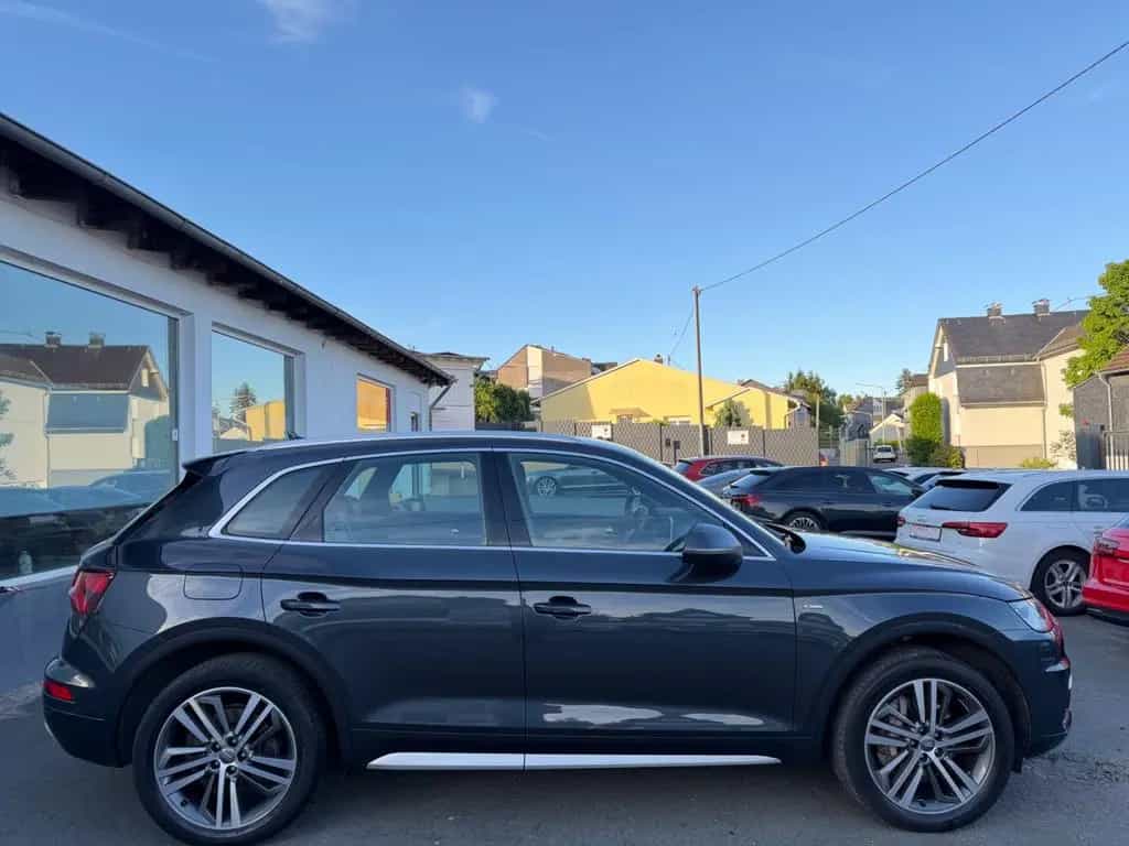 Audi Q5 40 TDI quattro sport/S-Line/Totwinkel/AHK/Kam 01/2019-photo-6