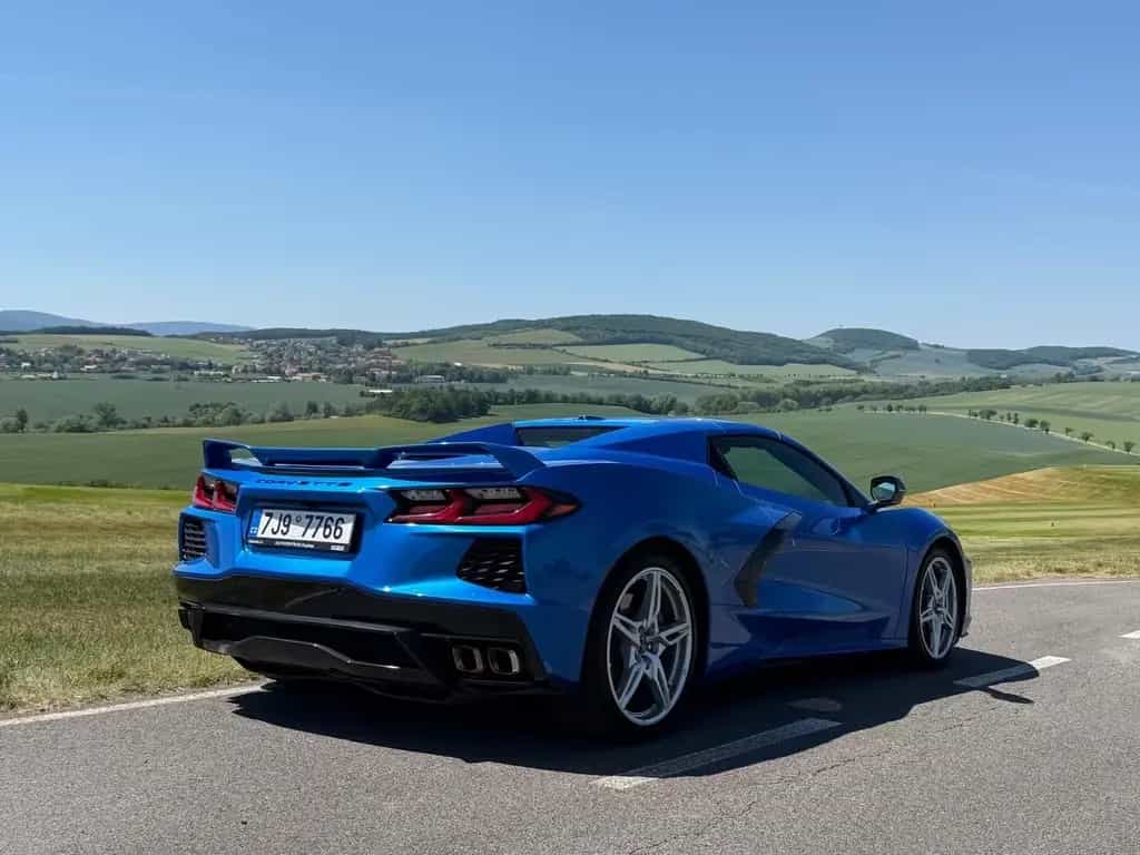 Corvette C8 Stingray Z51 pack,BOSE,SKYCOOL GRAY leather 06/2024-photo-0