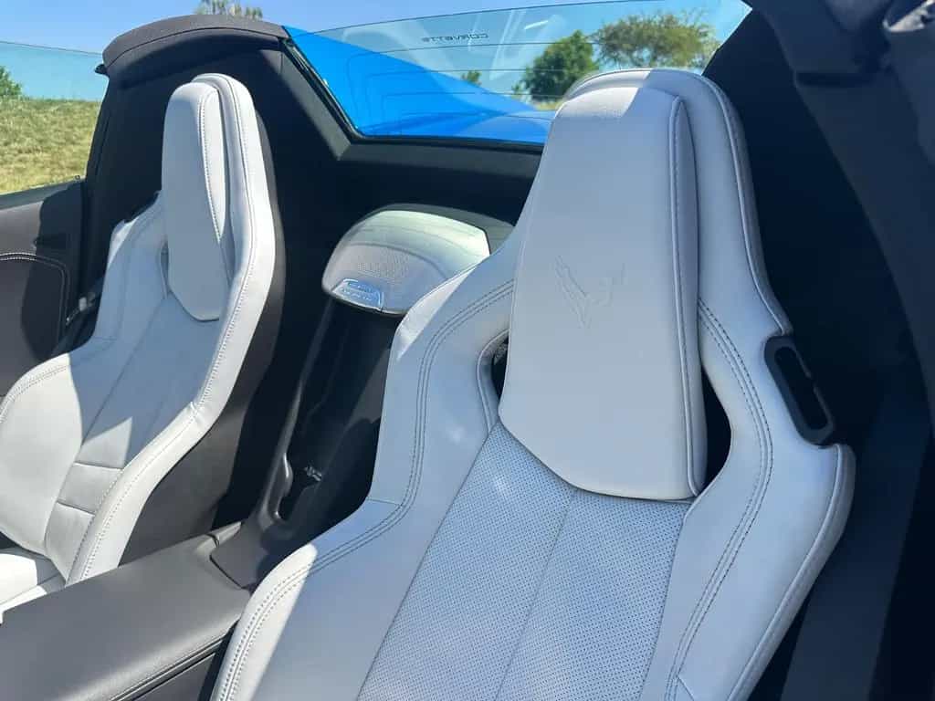 Corvette C8 Stingray Z51 pack,BOSE,SKYCOOL GRAY leather 06/2024-photo-11