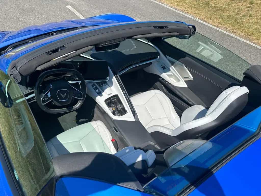 Corvette C8 Stingray Z51 pack,BOSE,SKYCOOL GRAY leather 06/2024-photo-29