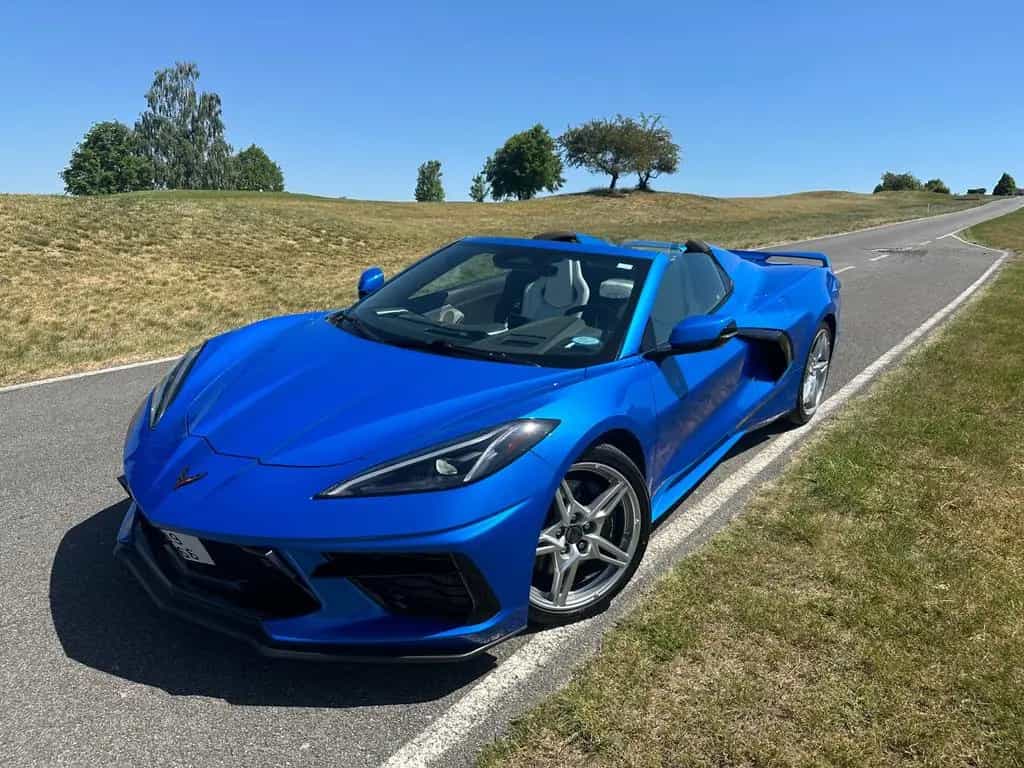 Corvette C8 Stingray Z51 pack,BOSE,SKYCOOL GRAY leather 06/2024-photo-3