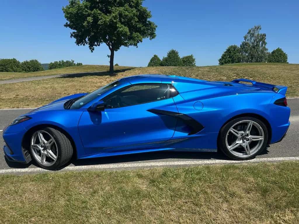 Corvette C8 Stingray Z51 pack,BOSE,SKYCOOL GRAY leather 06/2024-photo-4