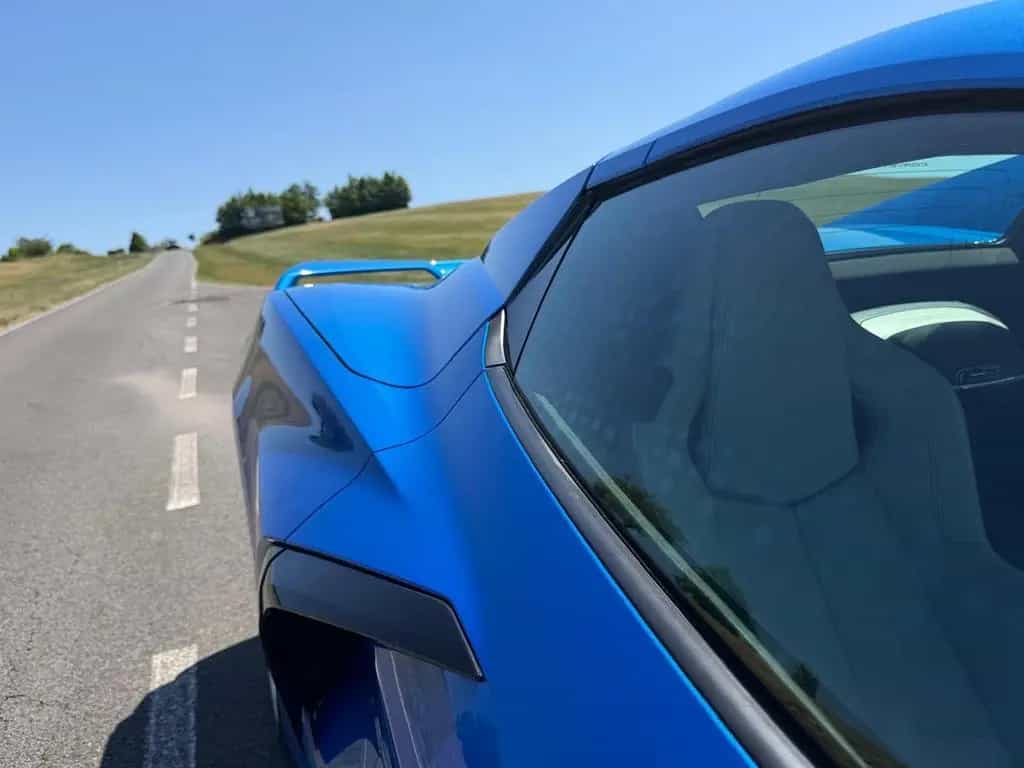 Corvette C8 Stingray Z51 pack,BOSE,SKYCOOL GRAY leather 06/2024-photo-9