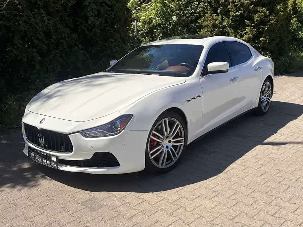 Maserati Ghibli 3.0 V6 S Q4 Automatik Mega Voll 09/2014-photo-1