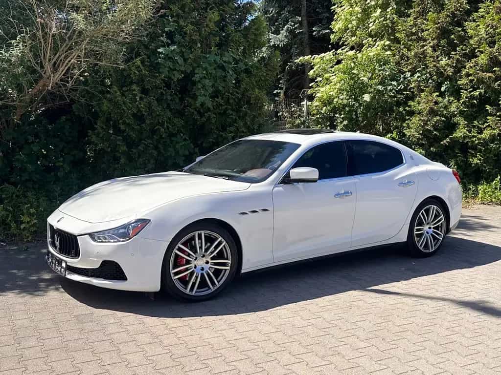 Maserati Ghibli 3.0 V6 S Q4 Automatik Mega Voll 09/2014-photo-3