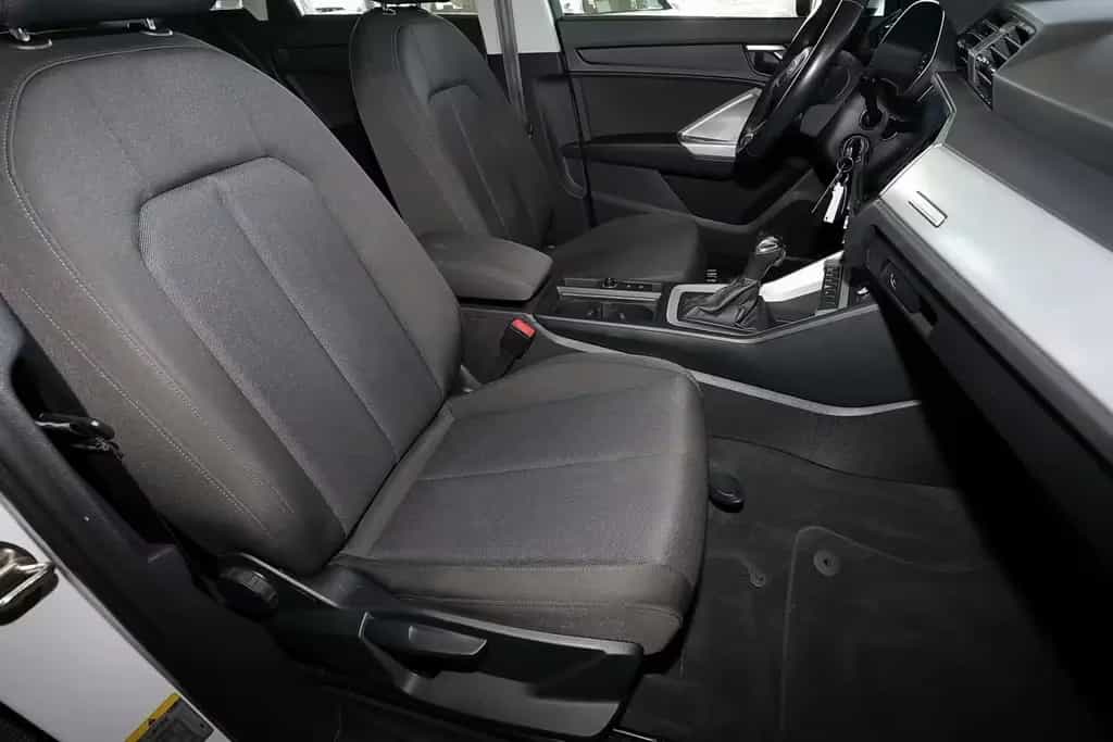 Audi Q3 35 TFSI Advanced Kamera+TEMPOMAT+18+CARPLAY" 04/2022-photo-3