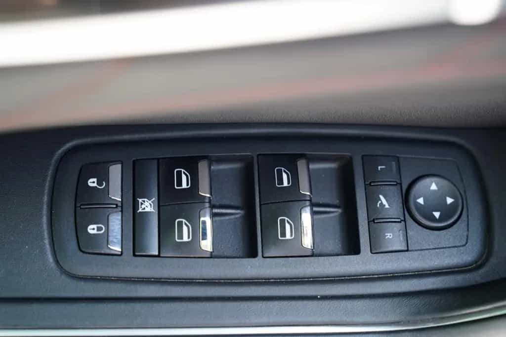 Maserati Levante Benzin 3.0 V6 257kW 4x4 Auto 01/2022-photo-6