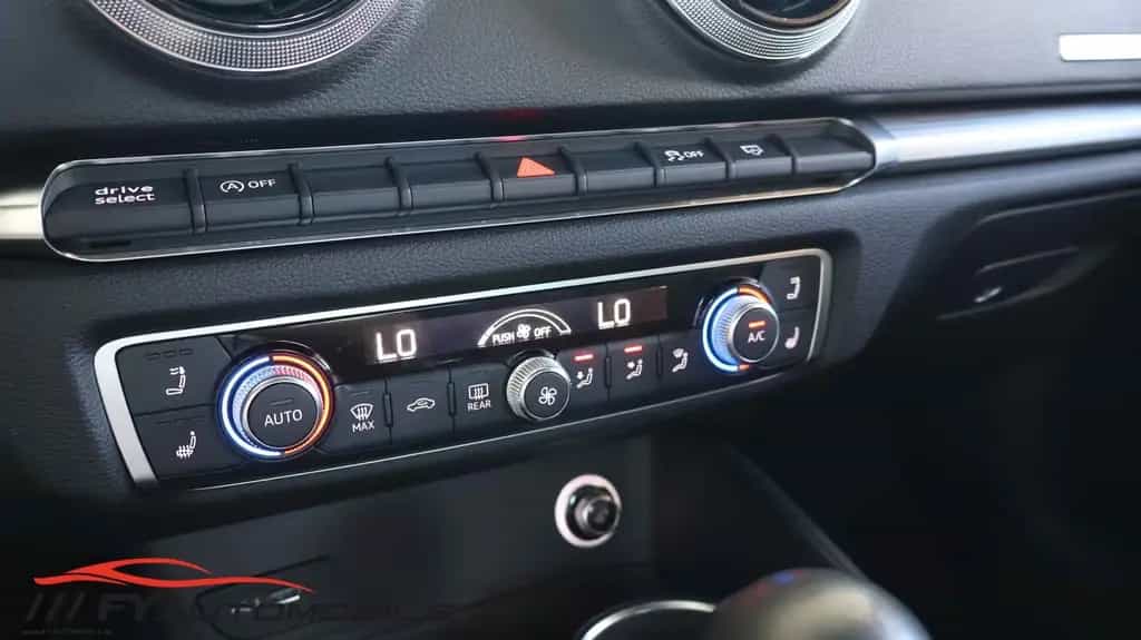 Audi A3 35 TFSI sport* Aut.* Navigation* Garantie* 05/2019-photo-30