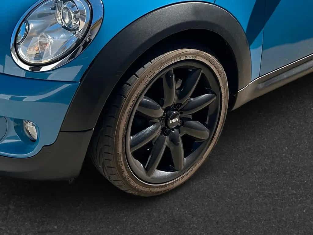 MINI Cooper S Cabrio 02/2014-photo-14