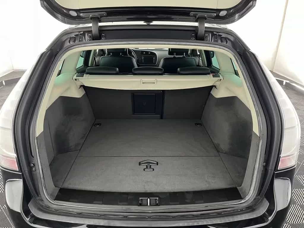 Saab 9-3 Sport Estate 1.8t Vector Aut. *LEATHER-FABRI 04/2010-photo-9