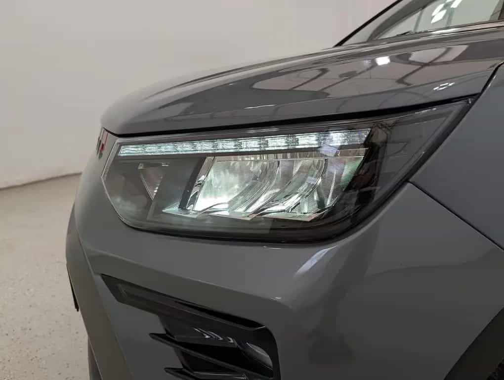 Ssangyong Tivoli 1.5 T-GDi 120kW Blackline AT LED|Navi|SHZ 05/2025-photo-13
