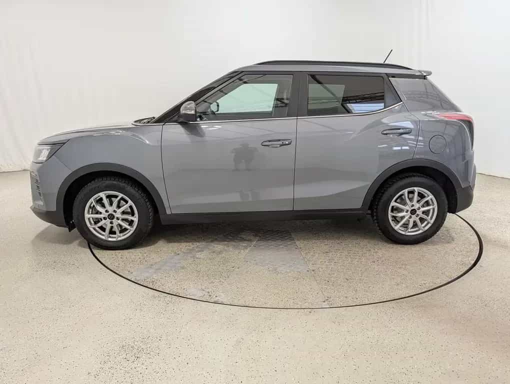 Ssangyong Tivoli 1.5 T-GDi 120kW Blackline AT LED|Navi|SHZ 05/2025-photo-2