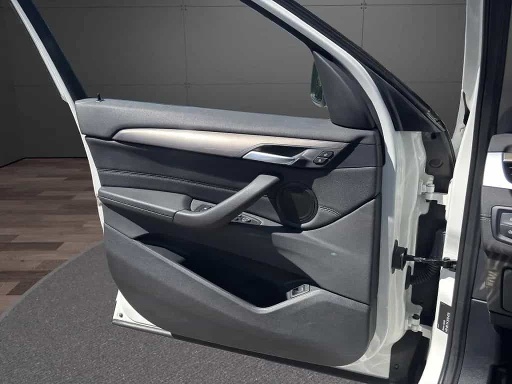 BMW X1 xDrive20d xLine AHK adp.Fahrwerk 11/2019-photo-16