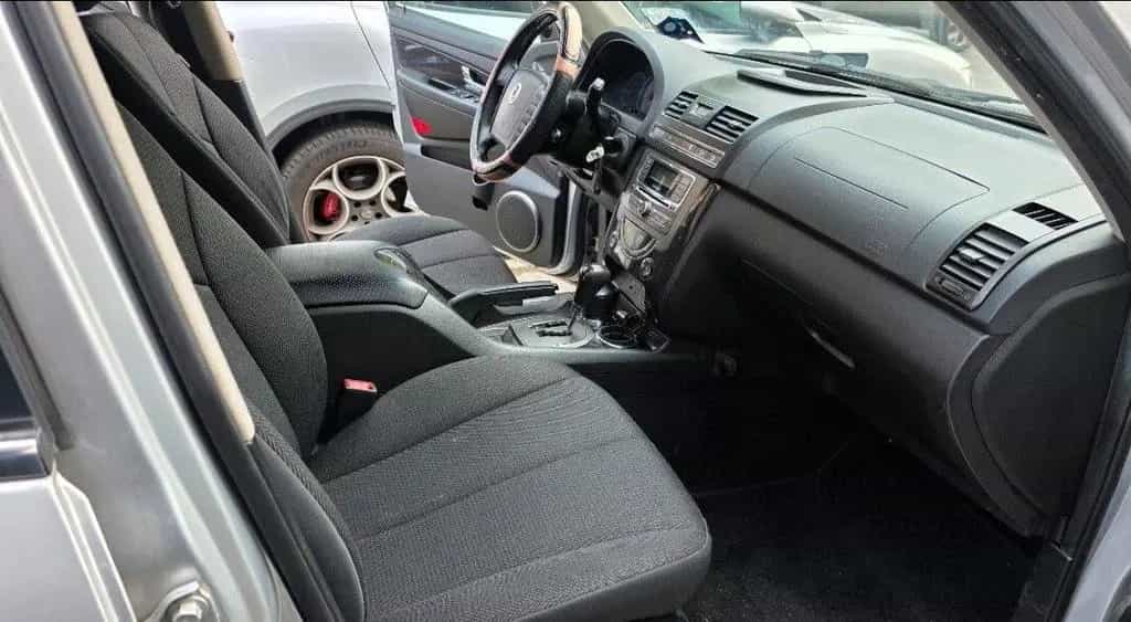 Ssangyong REXTON W 2.0 Xdi 4WD A/T Classy 7p 11/2013-photo-10