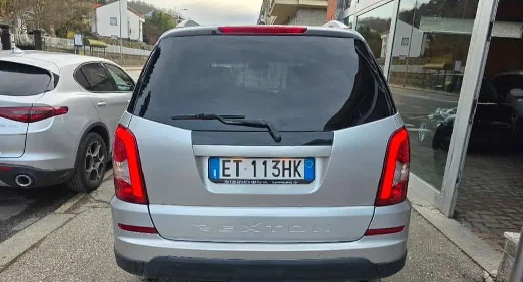 Ssangyong REXTON W 2.0 Xdi 4WD A/T Classy 7p 11/2013-photo-4