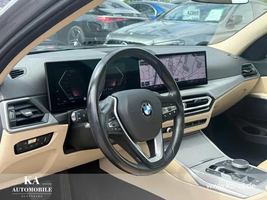 BMW 320 3er - 320 d AHK Schiebedach Kamera 18" Stop&Go 10/2022-photo-7