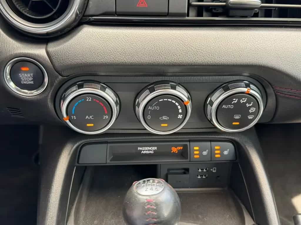 Mazda MX-5 Sports-Line BOSE/BILSTEIN/LED/ULTER-ABGAS 12/2016-photo-10