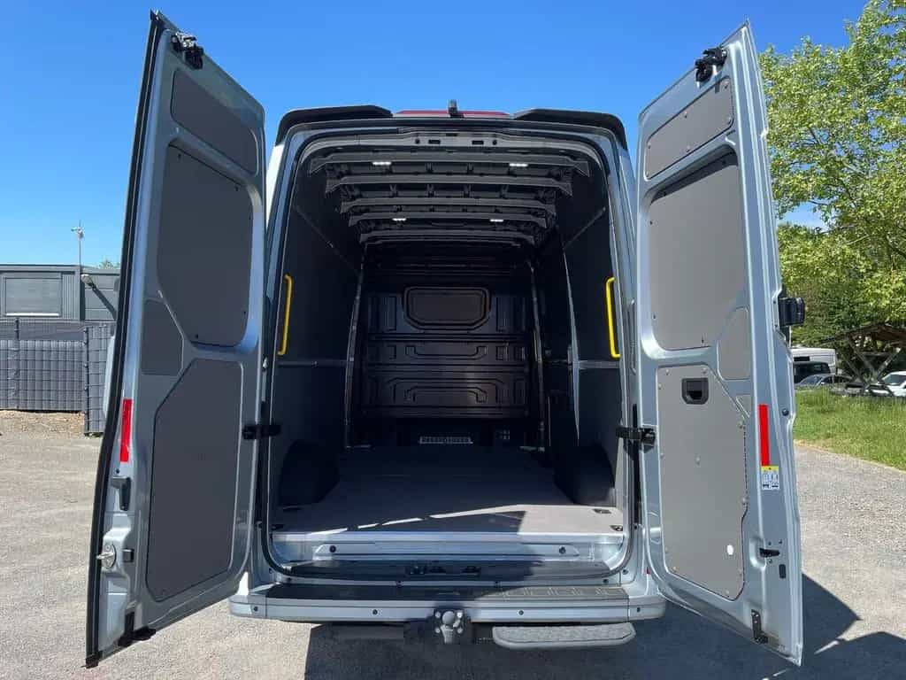 MAN TGE 3.200 L3H3 Kasten 4x4 Individual S AHK LED 05/2026-photo-41
