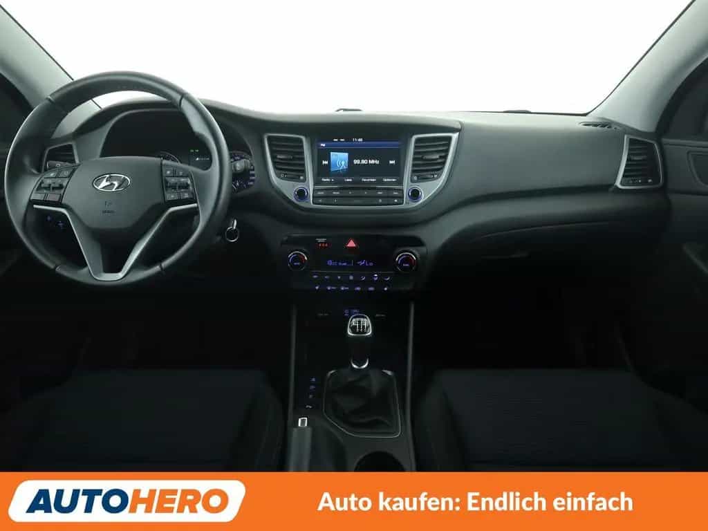 Hyundai TUCSON 1.6 Trend blue 2WD*NAVI*TEMPO*CAM*PDC*SHZ 12/2017-photo-11