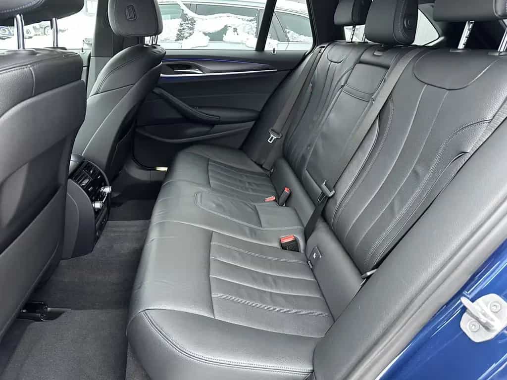 BMW 520 d Touring xDrive M-Sport NAV+LASER+AHK+HEADUP 09/2021-photo-10