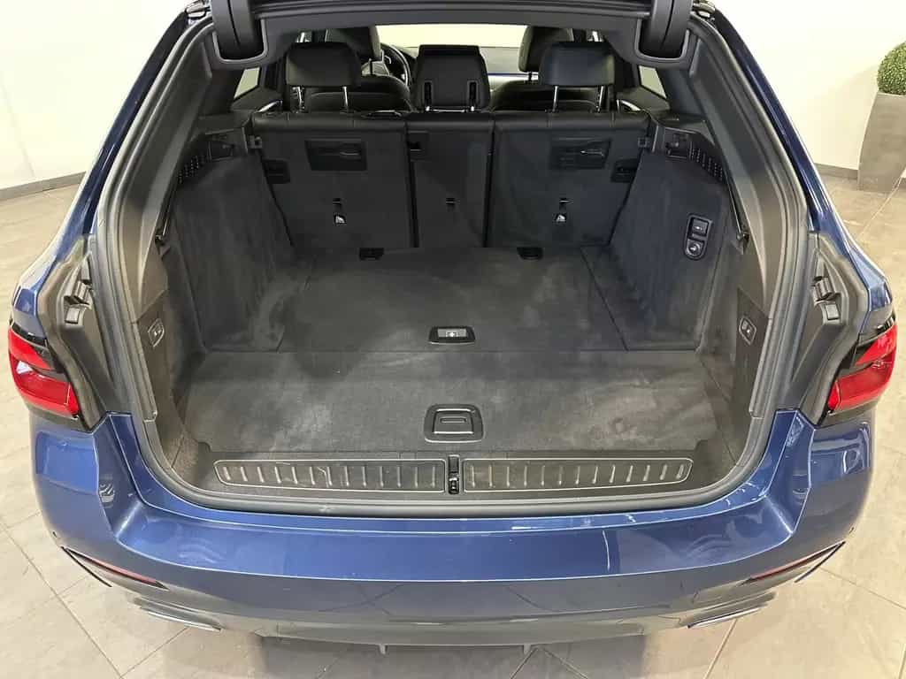 BMW 520 d Touring xDrive M-Sport NAV+LASER+AHK+HEADUP 09/2021-photo-5