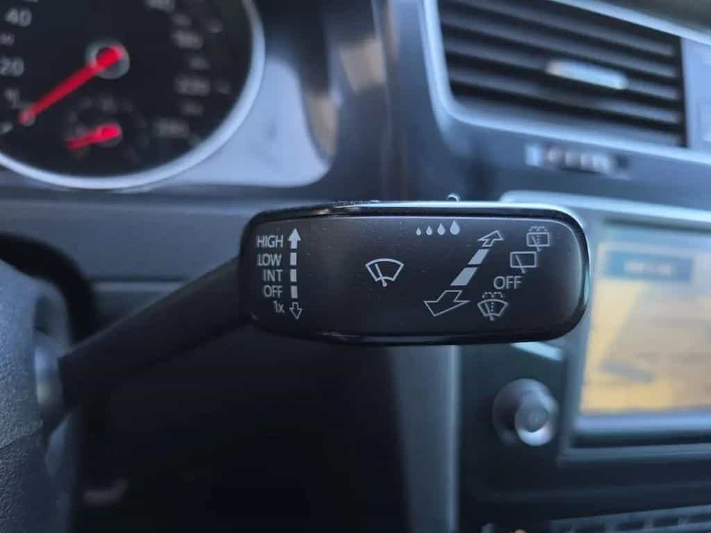 Volkswagen Golf VII 2.0 GTI Navi Xenon Sitzheizung Dynaudio 08/2015-photo-24