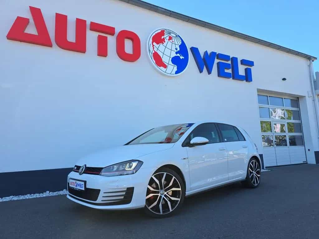 Volkswagen Golf VII 2.0 GTI Navi Xenon Sitzheizung Dynaudio 08/2015-photo-36