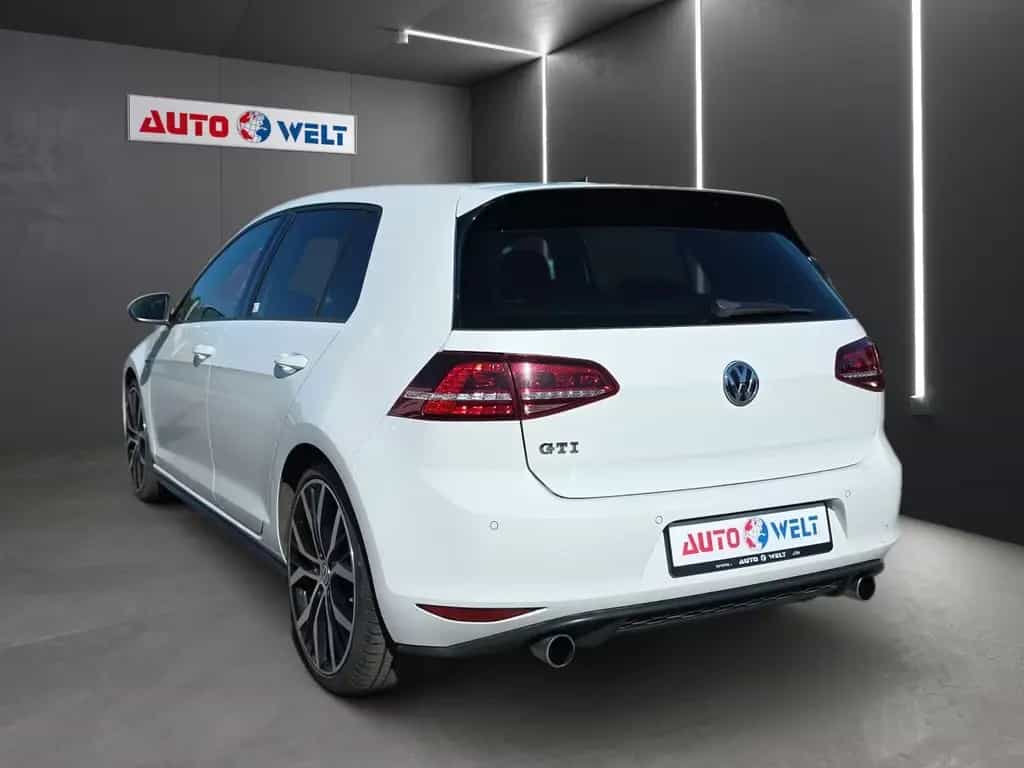 Volkswagen Golf VII 2.0 GTI Navi Xenon Sitzheizung Dynaudio 08/2015-photo-4