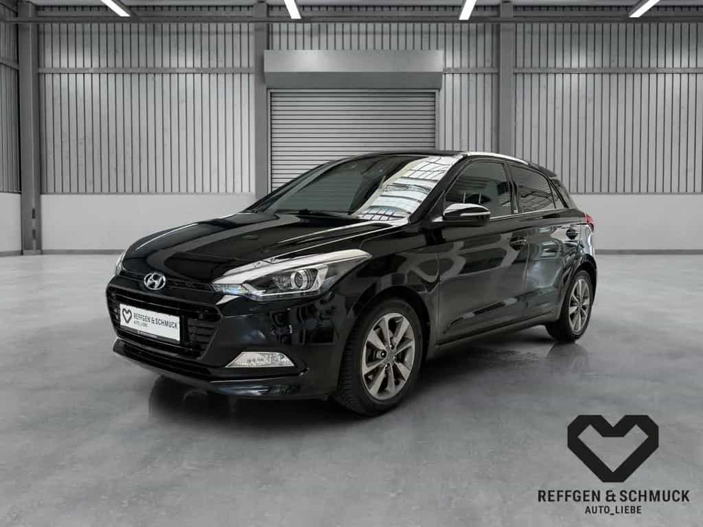 Hyundai i20 PASSION BLUE KLIMA+NAVI+KAMERA+ALLWETTER+ALU 03/2017-photo-0
