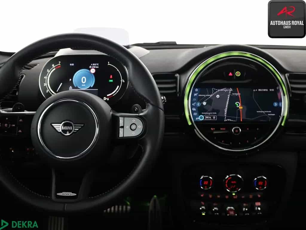 MINI Cooper S Clubman COOPER_S_CLUBMAN JCW TRIM PANO,HUD,KAMERA 10/2023-photo-16
