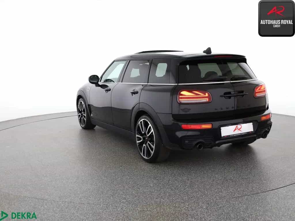 MINI Cooper S Clubman COOPER_S_CLUBMAN JCW TRIM PANO,HUD,KAMERA 10/2023-photo-2
