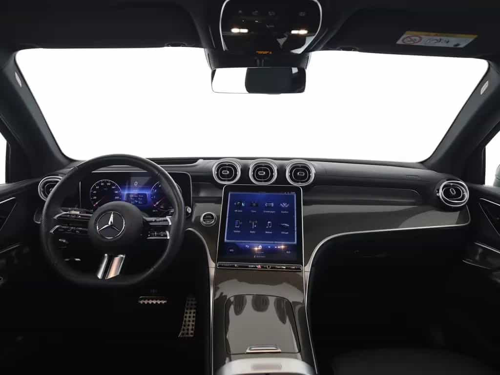 Mercedes-Benz GLC 300 4M AMG Pano AHK Burmester Distronic 360 03/2023-photo-10