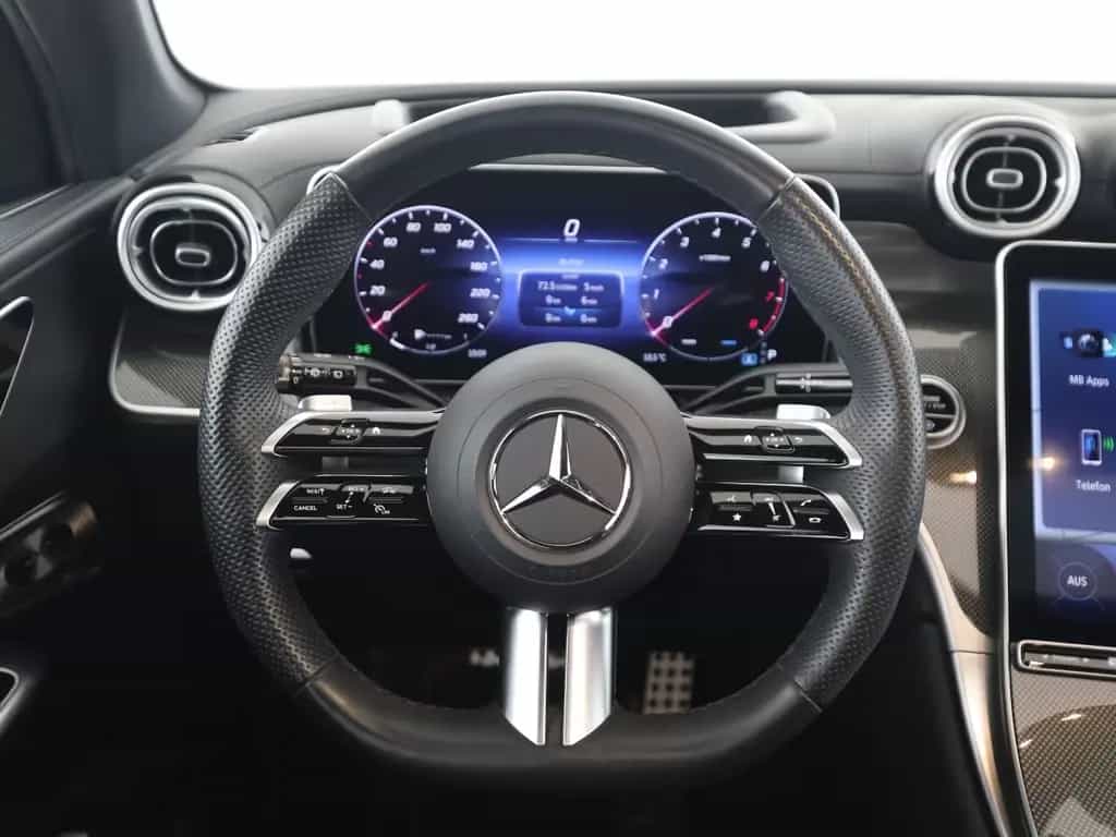 Mercedes-Benz GLC 300 4M AMG Pano AHK Burmester Distronic 360 03/2023-photo-9