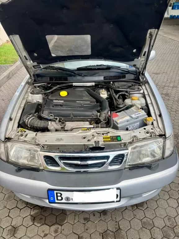 Saab 9-3 93 Aero Automatik 5-Türer, Top Zustand, wenig km 09/2000-photo-4