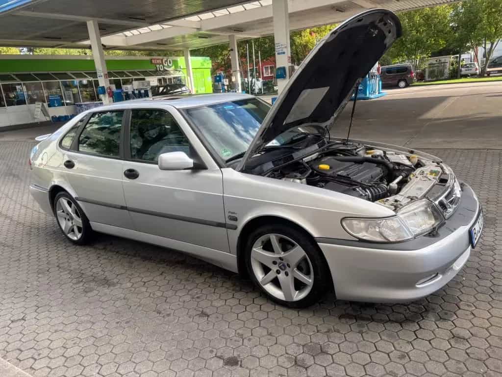 Saab 9-3 93 Aero Automatik 5-Türer, Top Zustand, wenig km 09/2000-photo-5