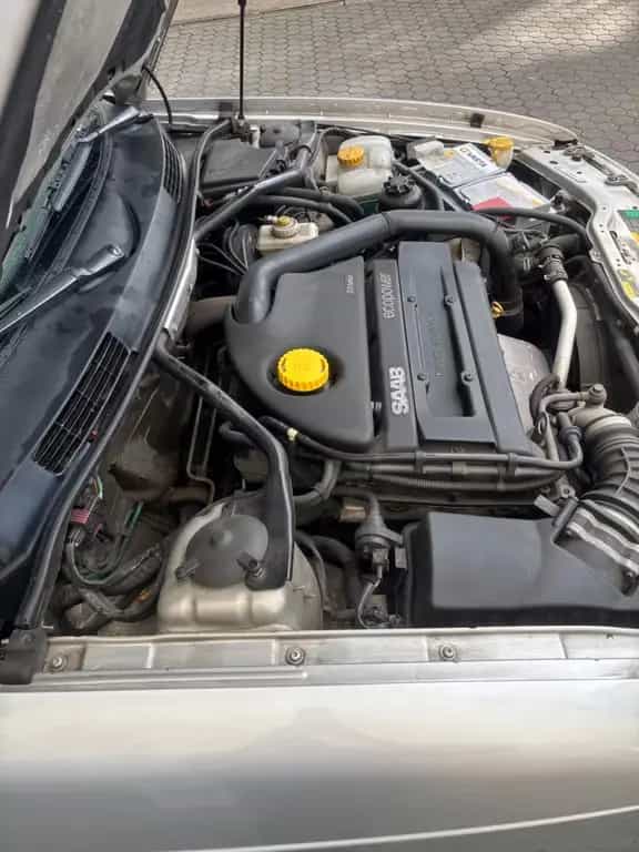 Saab 9-3 93 Aero Automatik 5-Türer, Top Zustand, wenig km 09/2000-photo-6